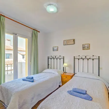 Дом отдыха Res- Puerta De Calpe-3 By Interhome